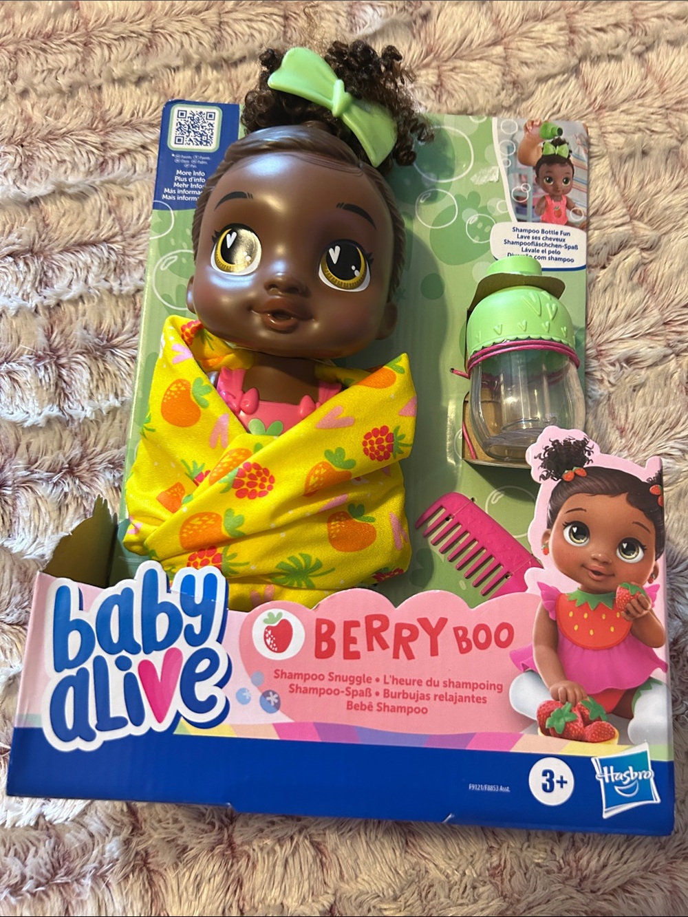 Hasbro Baby Alive Berry Boo Doll in Yellow Strawberry Wrap with Green Bow